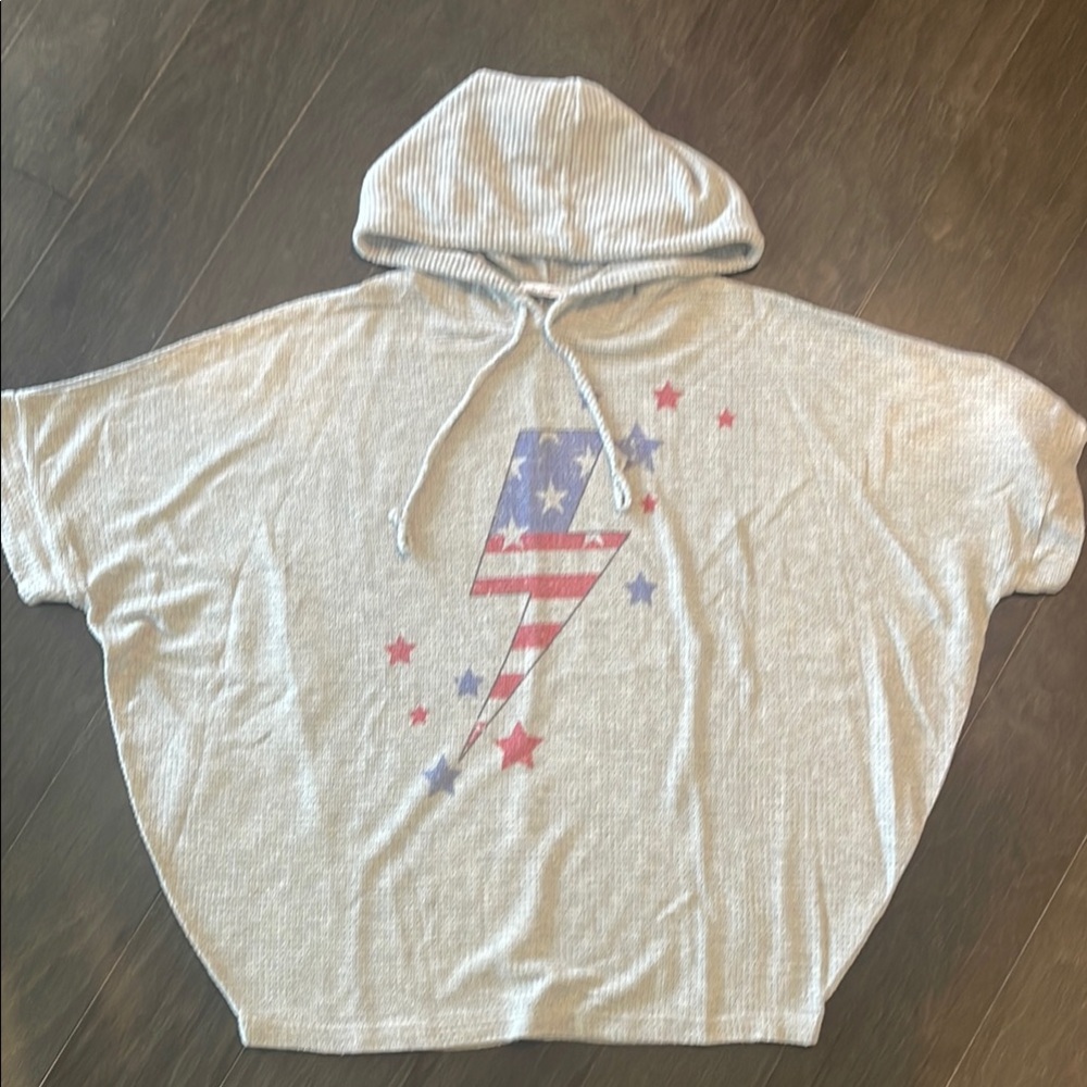 Gray Hooded top with Star Design